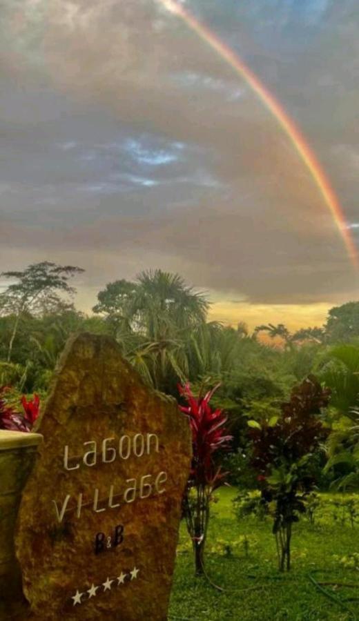 Lagoon Village B&B Y Spa Tarapoto Bagian luar foto