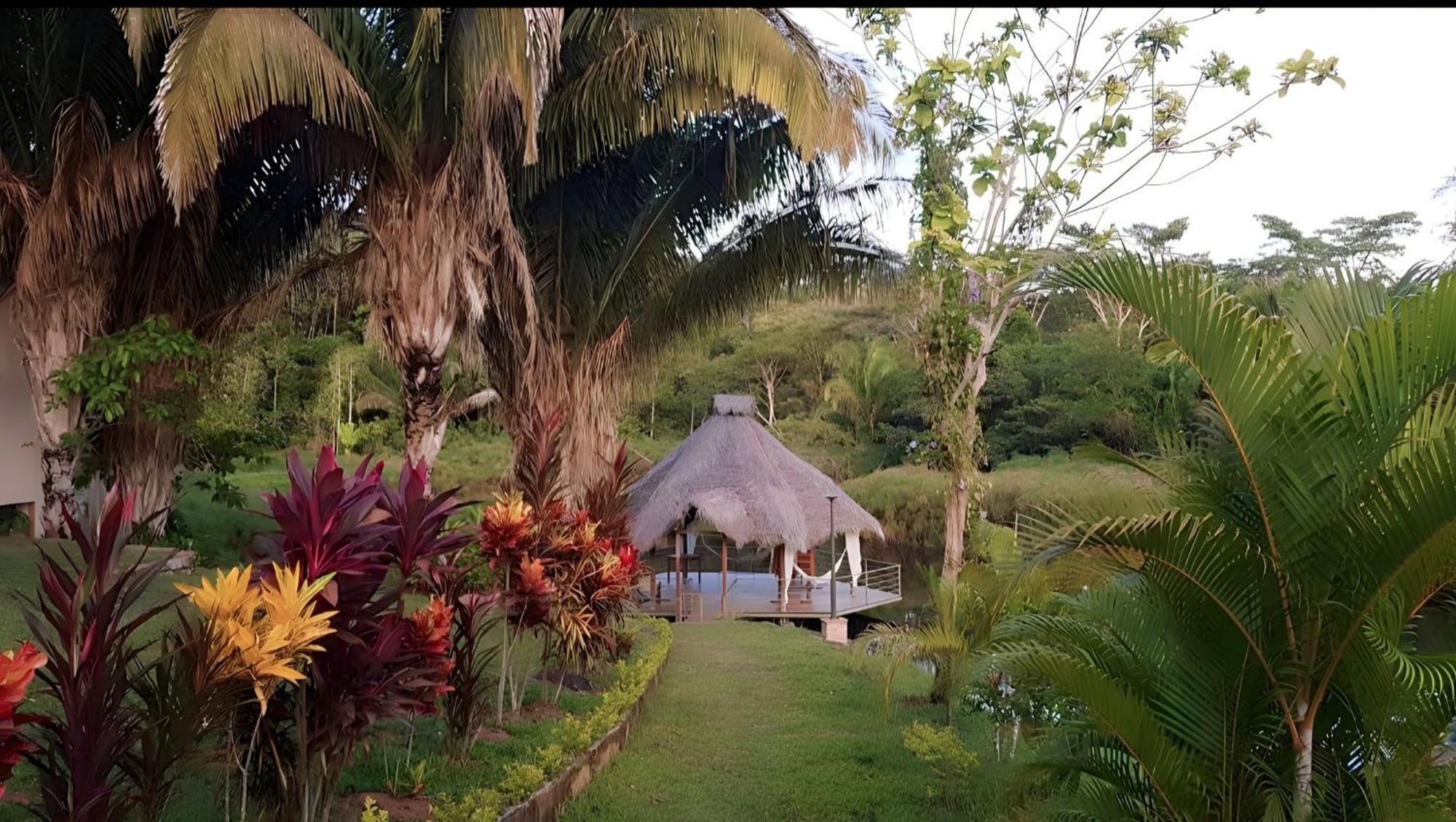 Lagoon Village B&B Y Spa Tarapoto Bagian luar foto